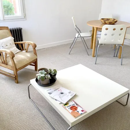 公寓 Dans Maison, Independant Et Jardin *